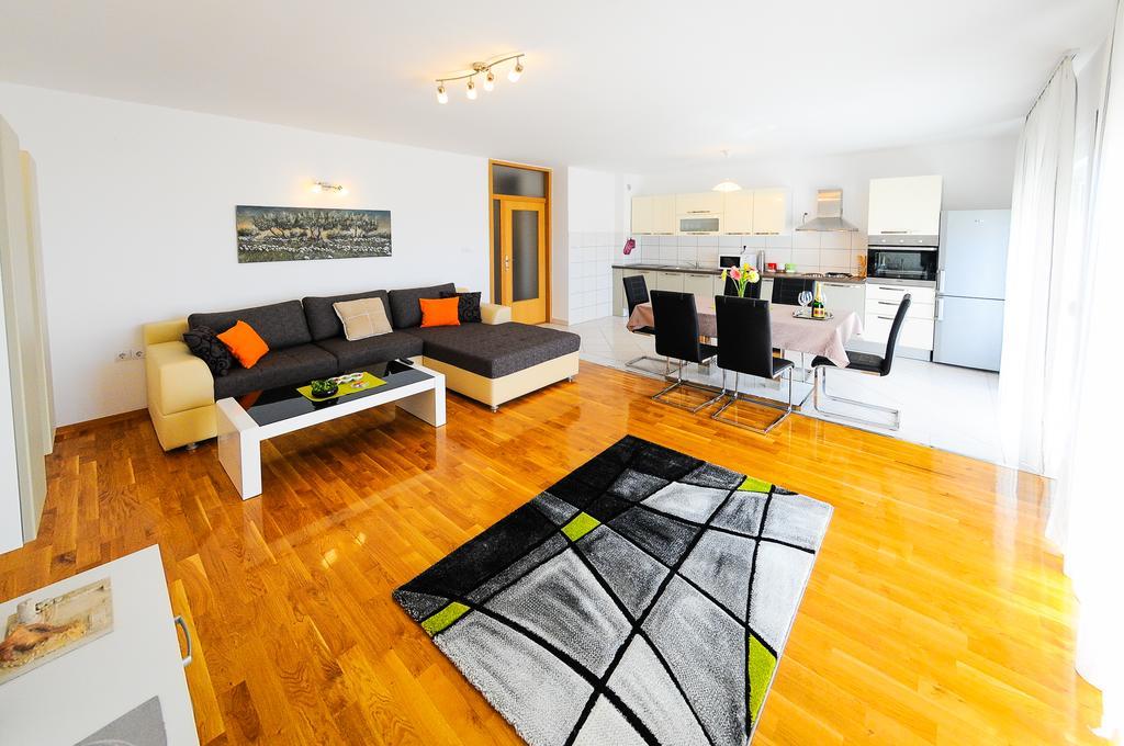 Apartments Rajic Сплит Стая снимка