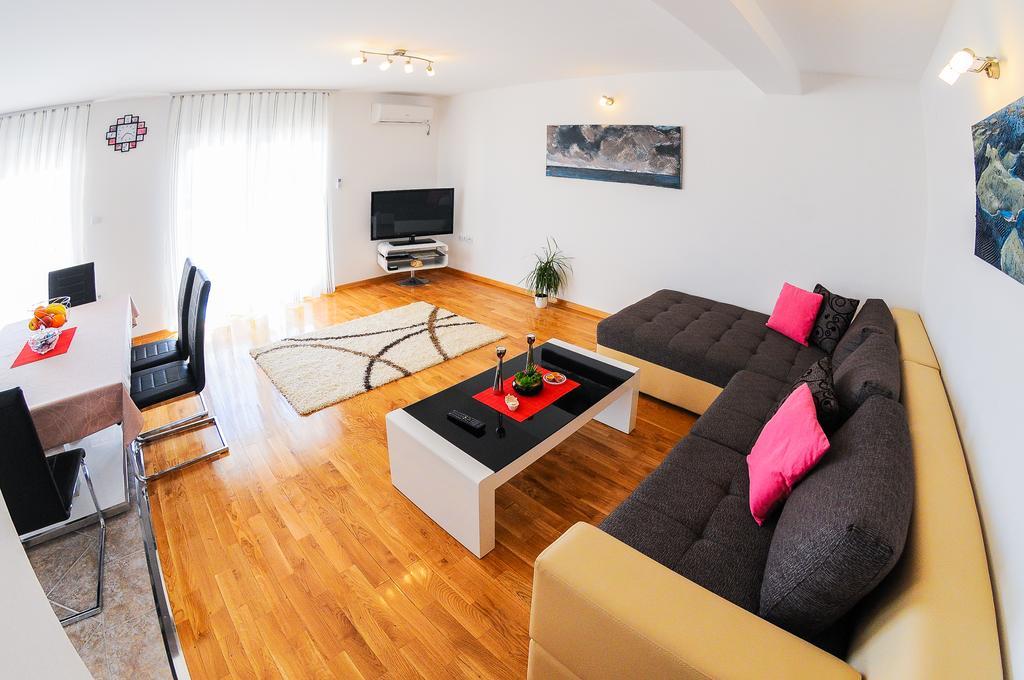 Apartments Rajic Сплит Екстериор снимка